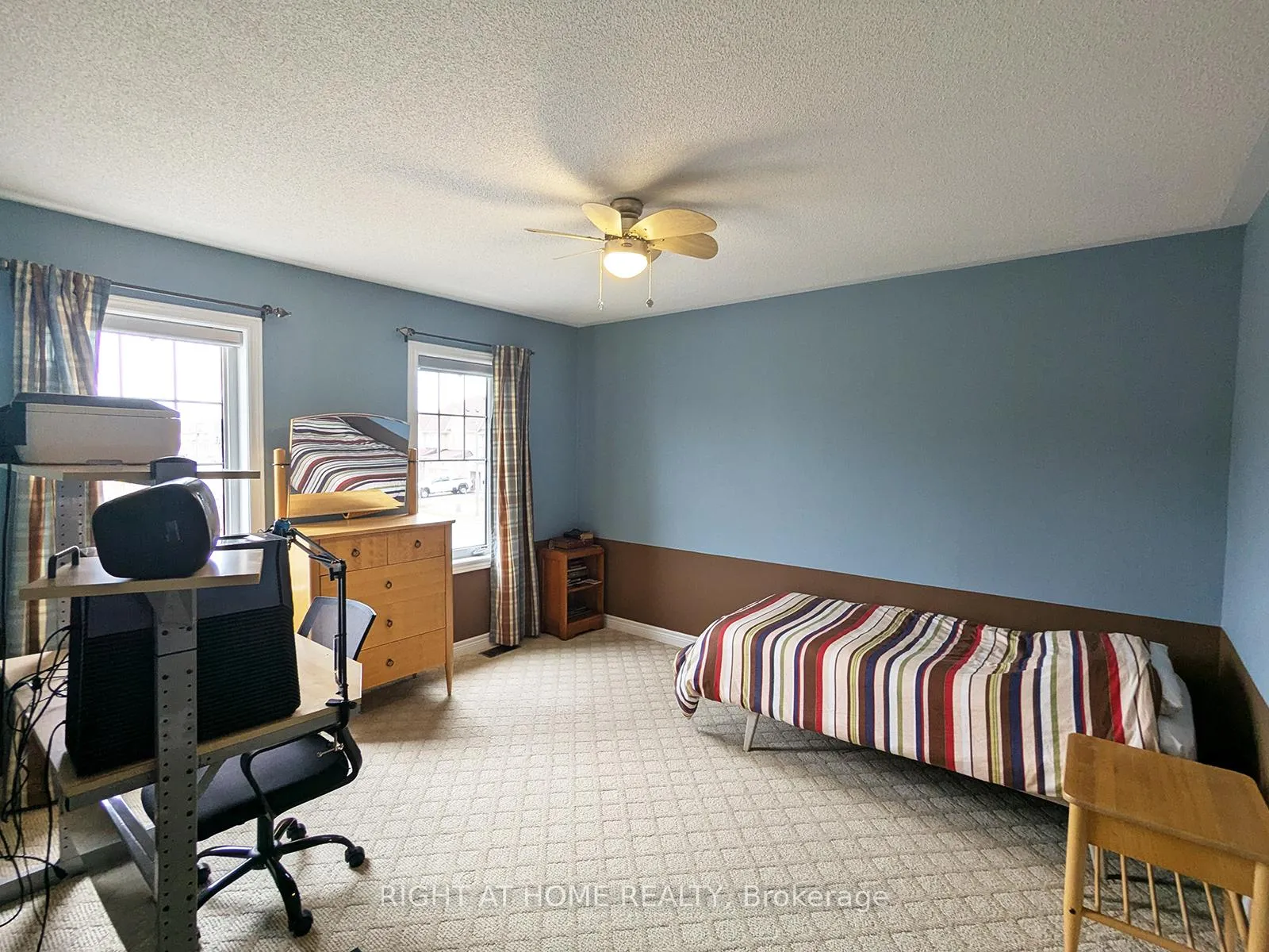 Photo 26 of 28 Timberbank Square, Georgina, Sutton & Jackson's Point — HOMEH