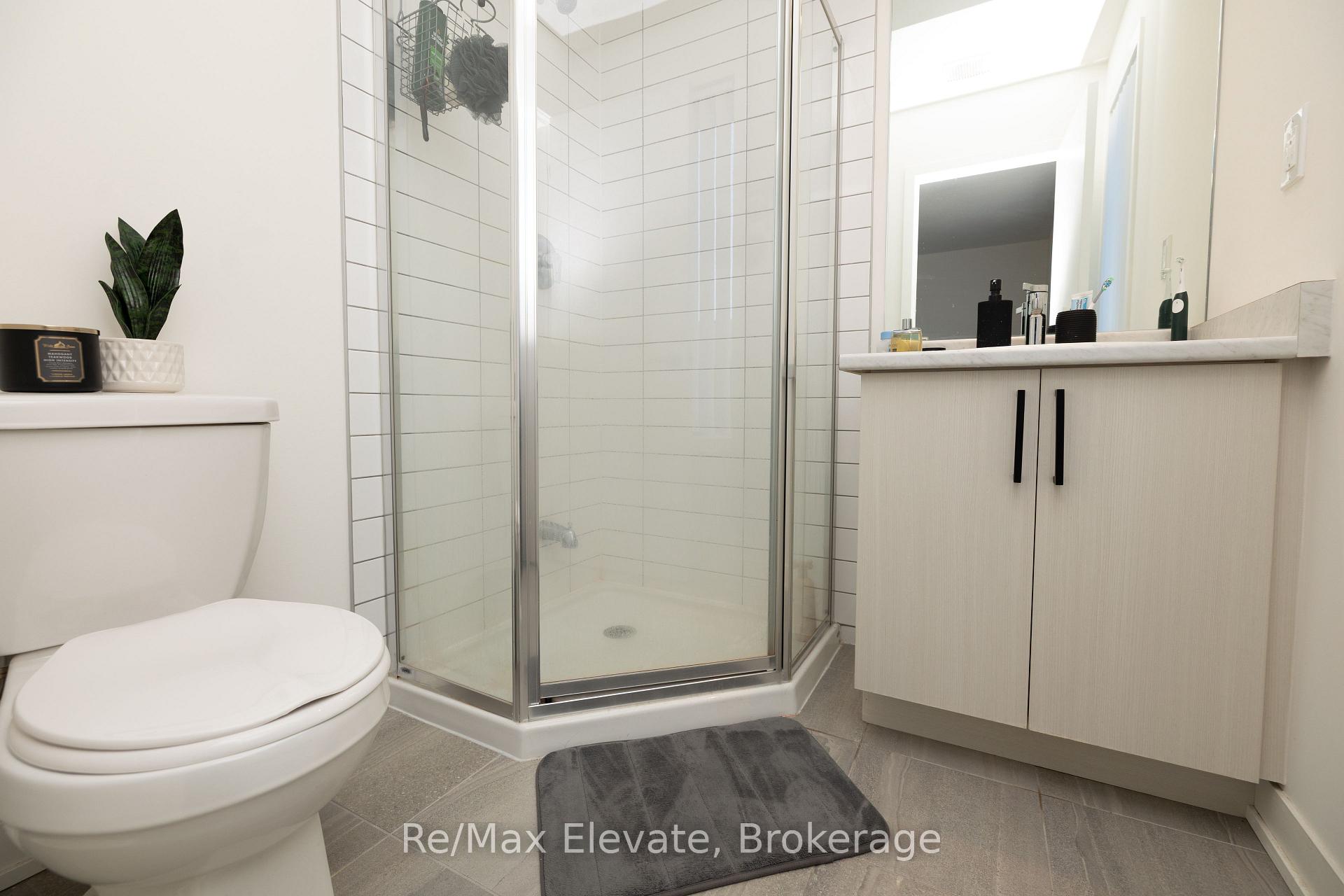 Photo 13 of Unit 510, 1525 Kingston Road, Pickering, Town Centre — HOMEH