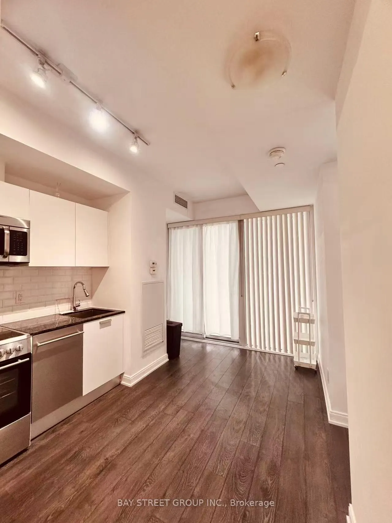 Front of Unit 2103, 42 Charles Street E