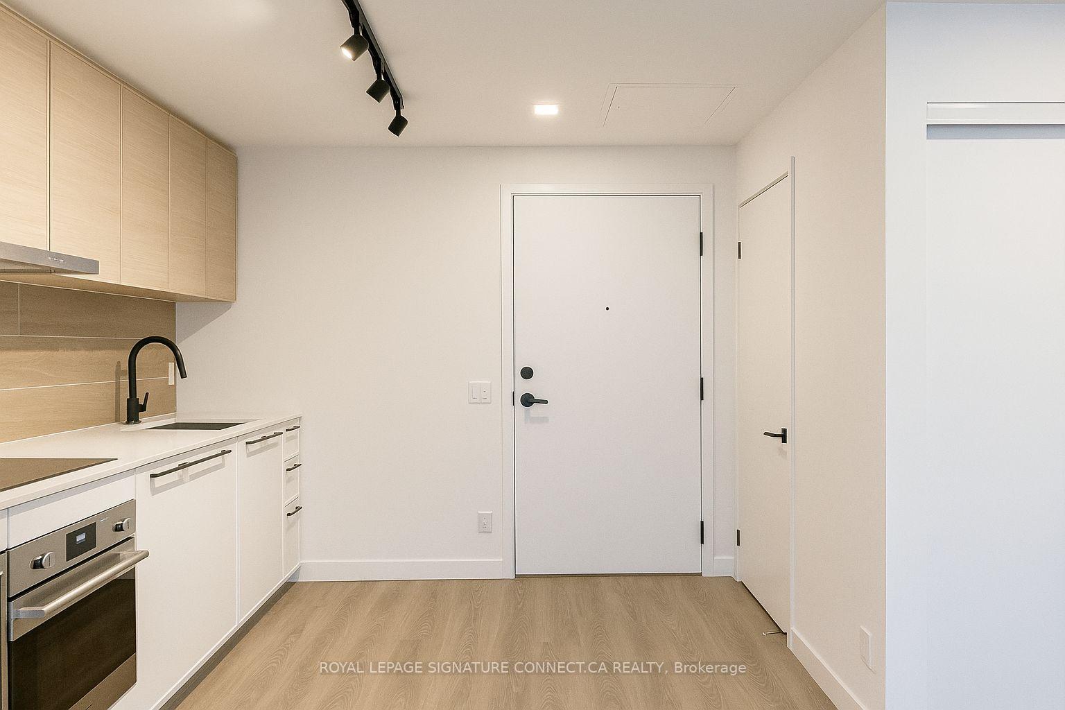 Photo 4 of Unit 1312, 1050 Eastern Avenue, Toronto, Greenwood-Coxwell — HOMEH
