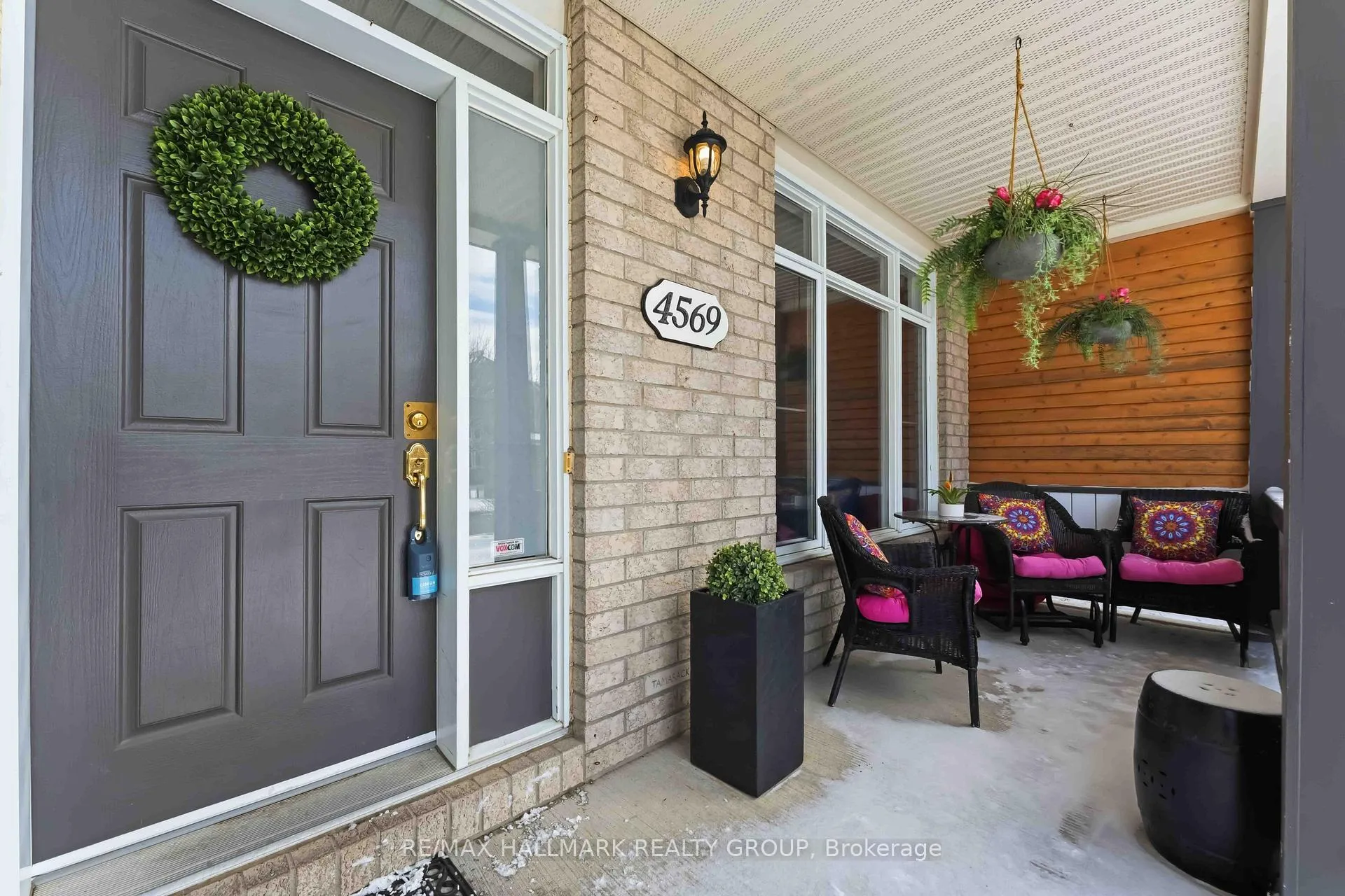 Photo 2 of 4569 Sugar Maple Drive, Ottawa, Riverside South/Gloucester Glen — HOMEH
