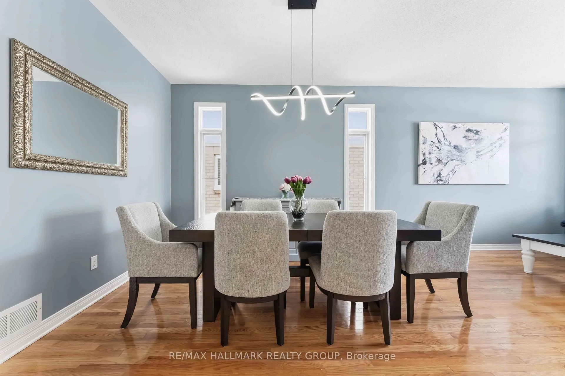 Photo 6 of 4569 Sugar Maple Drive, Ottawa, Riverside South/Gloucester Glen — HOMEH