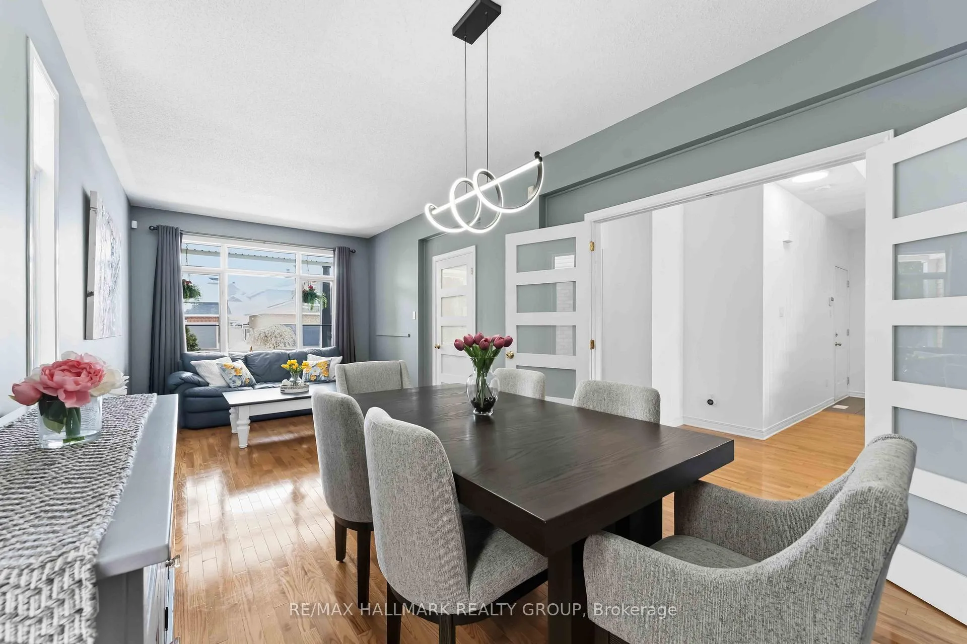 Photo 7 of 4569 Sugar Maple Drive, Ottawa, Riverside South/Gloucester Glen — HOMEH