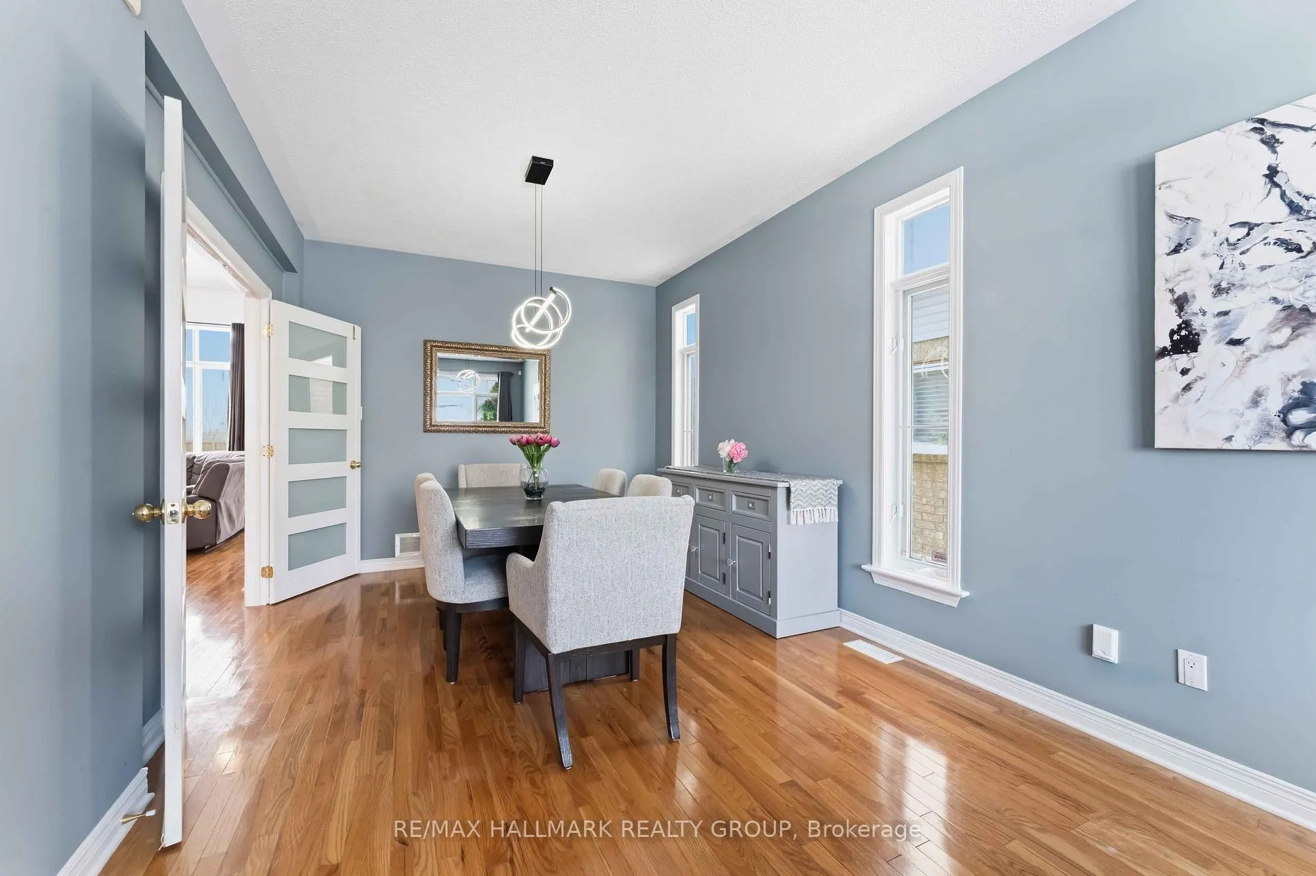 Photo 8 of 4569 Sugar Maple Drive, Ottawa, Riverside South/Gloucester Glen — HOMEH
