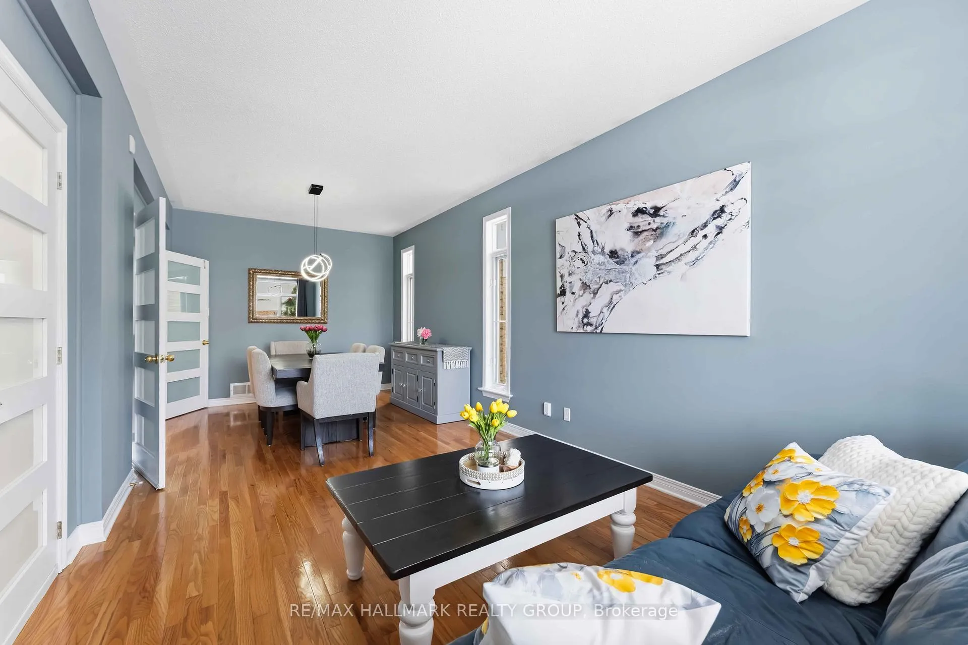 Photo 10 of 4569 Sugar Maple Drive, Ottawa, Riverside South/Gloucester Glen — HOMEH