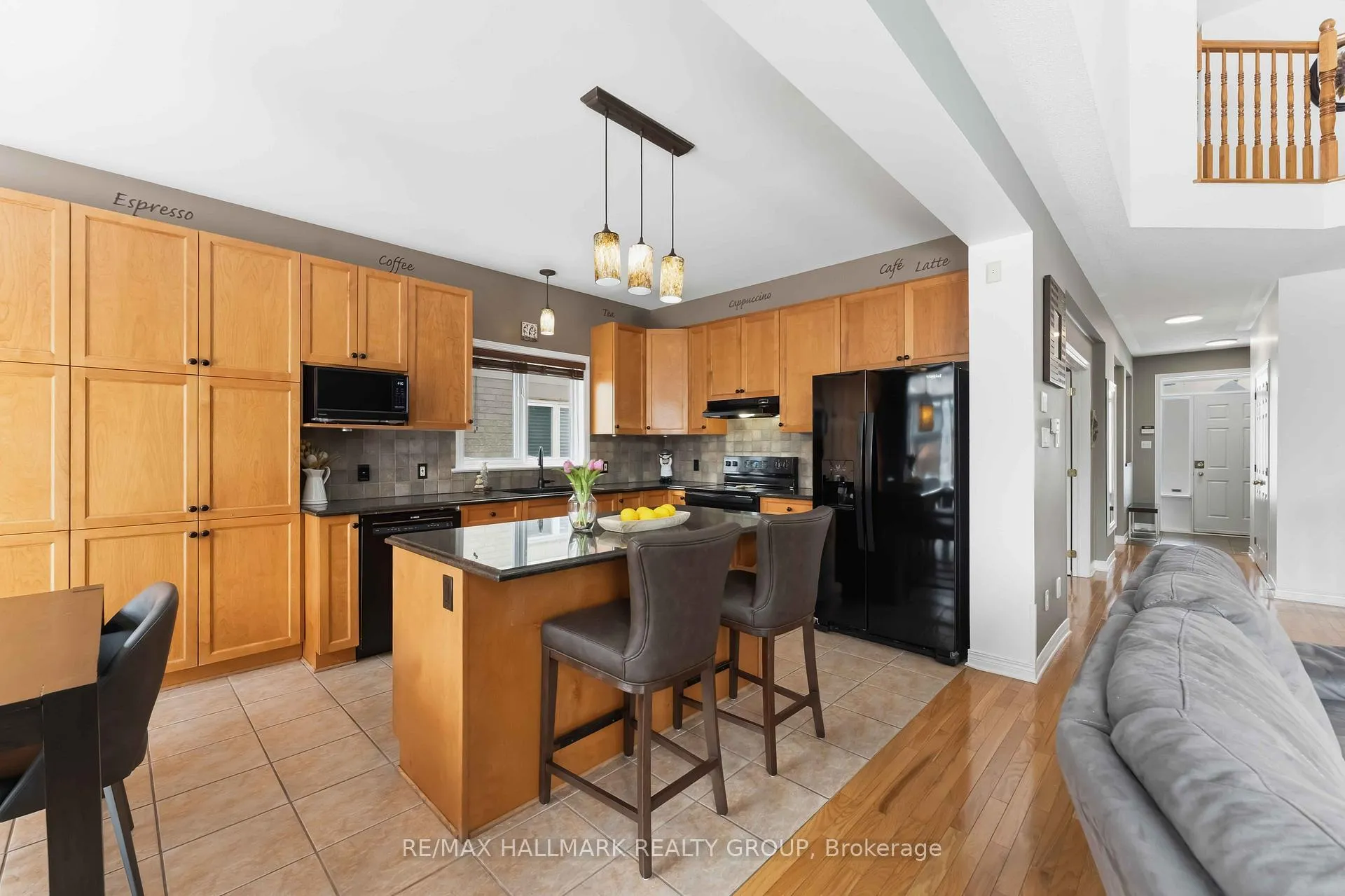 Photo 19 of 4569 Sugar Maple Drive, Ottawa, Riverside South/Gloucester Glen — HOMEH