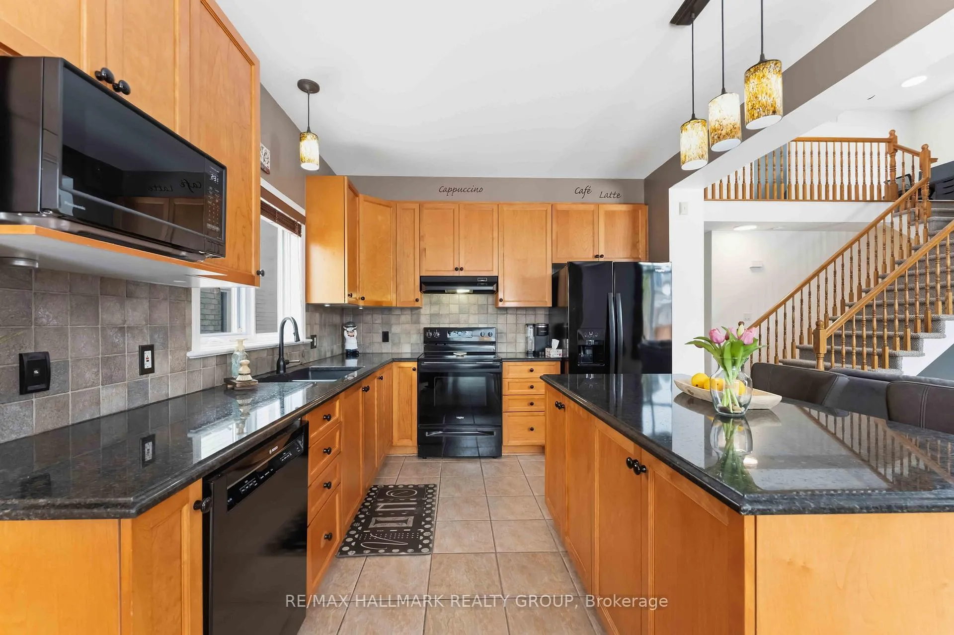 Photo 21 of 4569 Sugar Maple Drive, Ottawa, Riverside South/Gloucester Glen — HOMEH