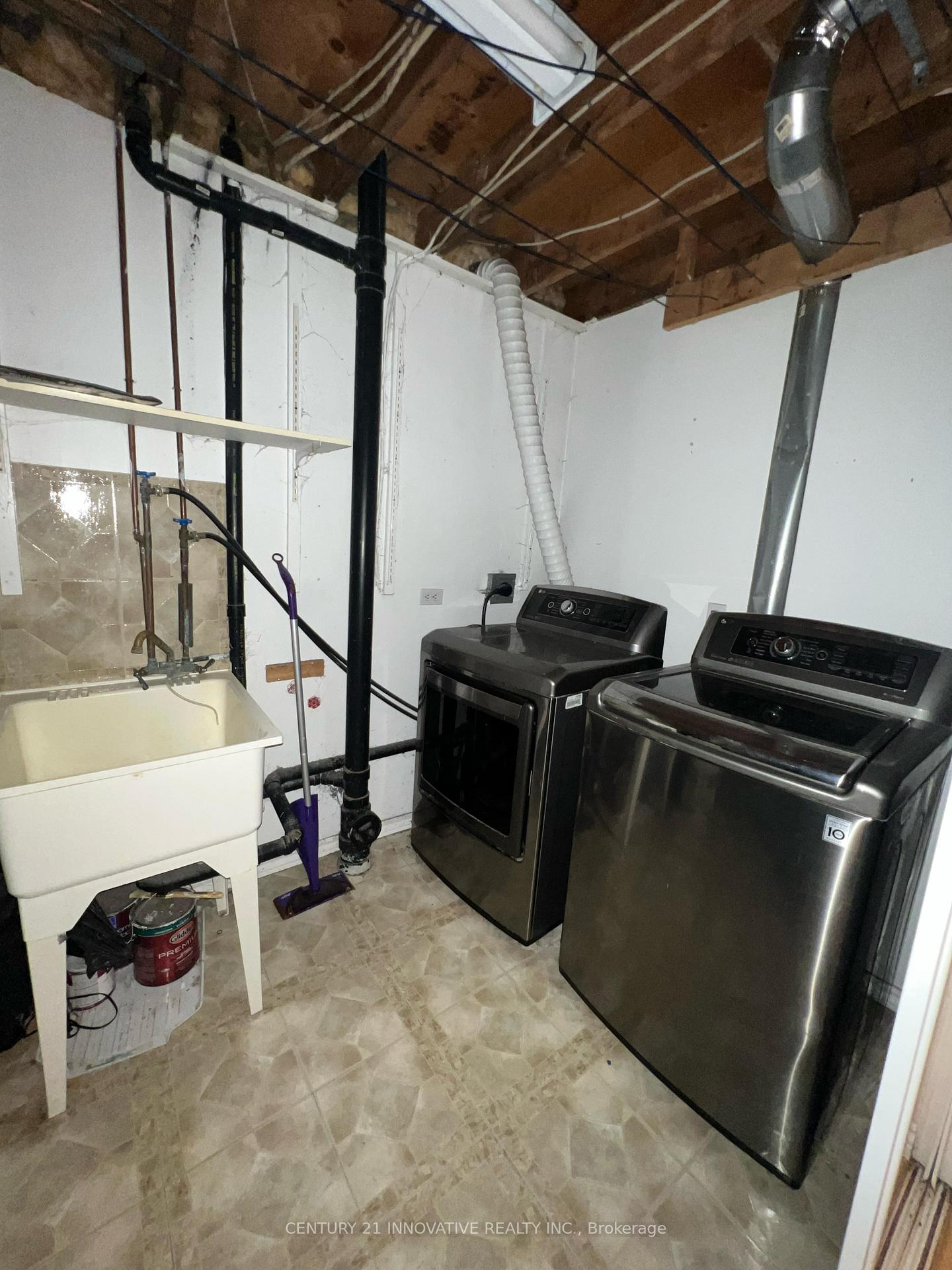 Photo 12 of 155 Delaney Drive, Ajax, Central West — HOMEH