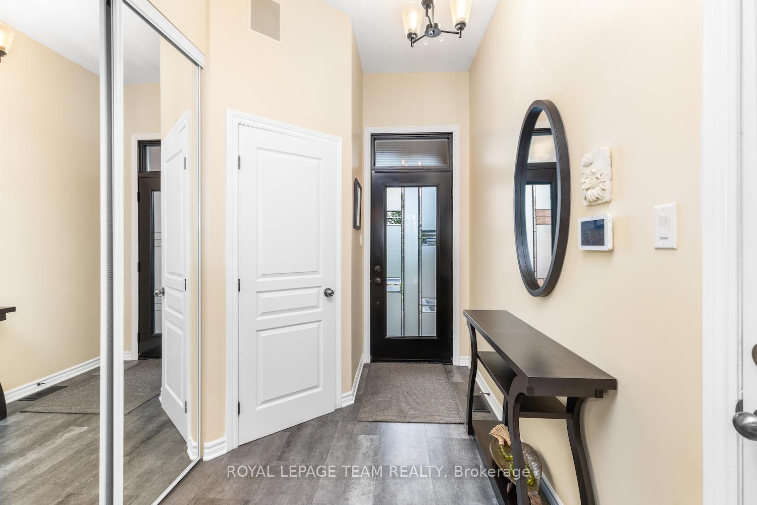 Photo 6 of 6084 North Bluff Drive, Ottawa, Riverside South/Gloucester Glen — HOMEH