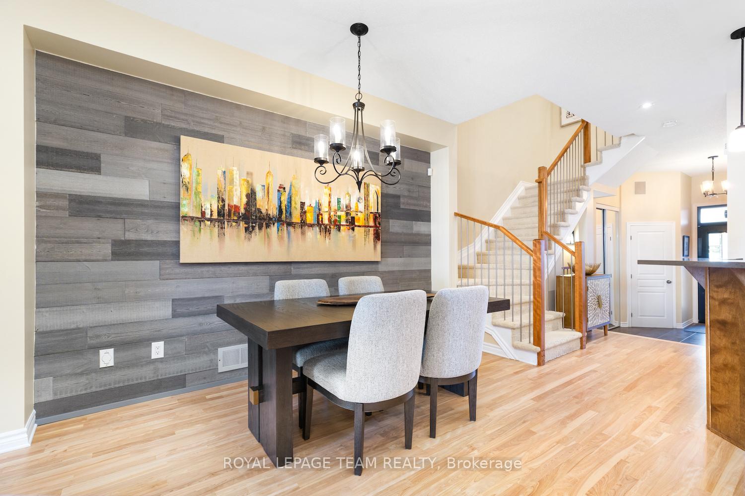 Photo 17 of 6084 North Bluff Drive, Ottawa, Riverside South/Gloucester Glen — HOMEH