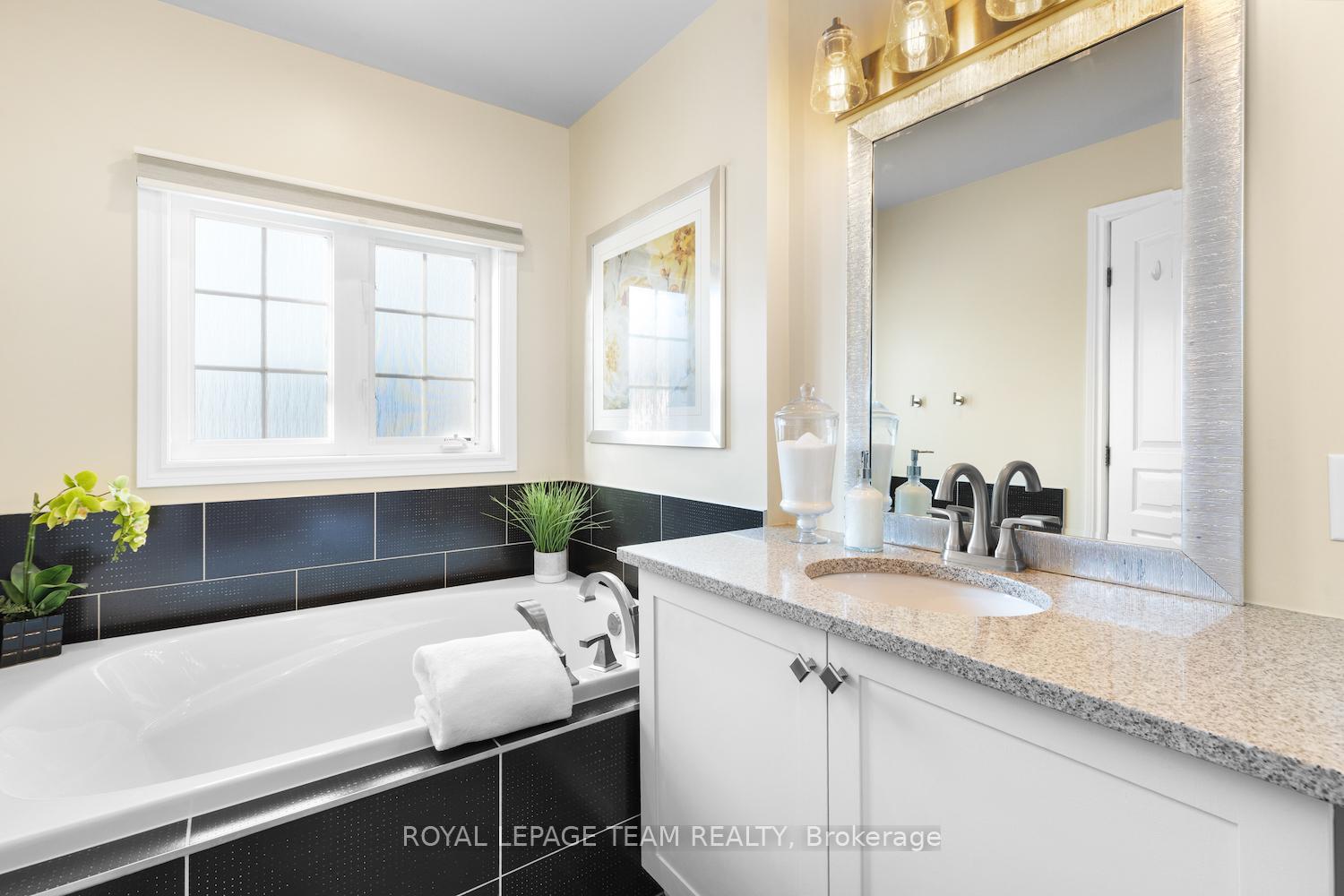Photo 35 of 6084 North Bluff Drive, Ottawa, Riverside South/Gloucester Glen — HOMEH