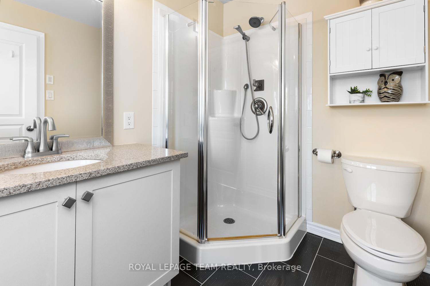 Photo 36 of 6084 North Bluff Drive, Ottawa, Riverside South/Gloucester Glen — HOMEH