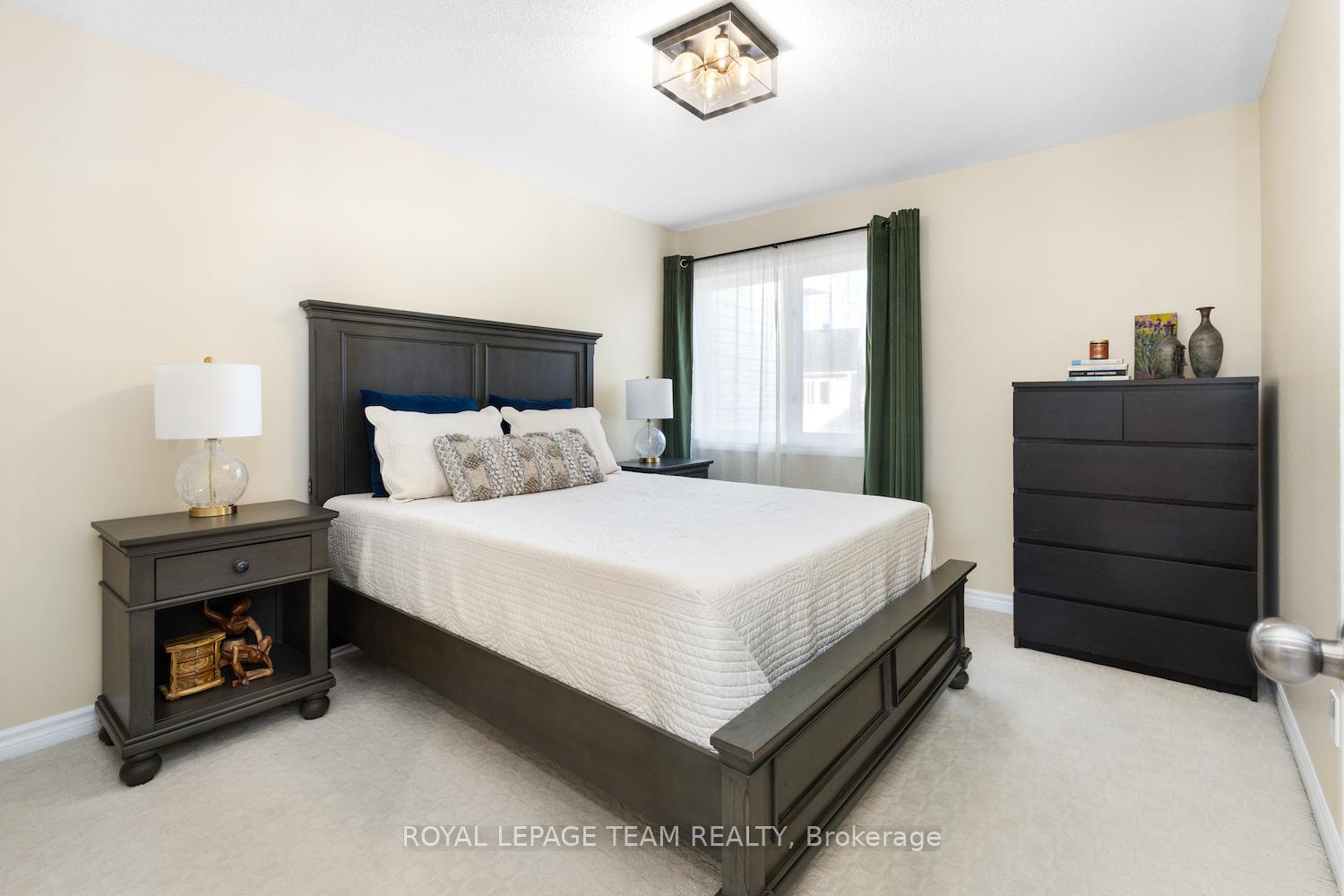Photo 37 of 6084 North Bluff Drive, Ottawa, Riverside South/Gloucester Glen — HOMEH