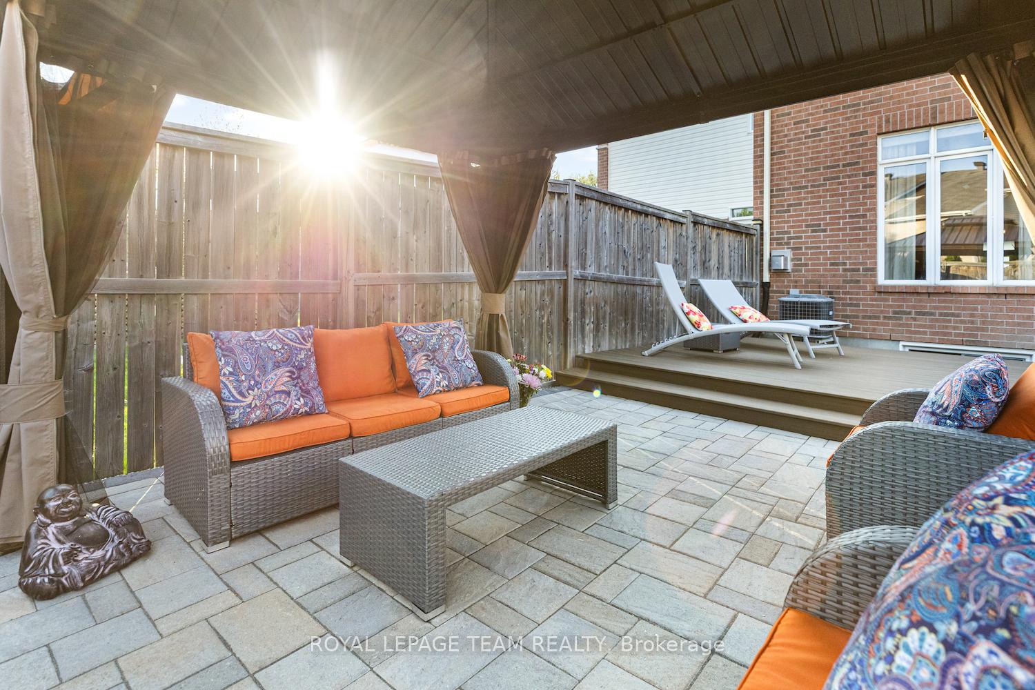 Photo 44 of 6084 North Bluff Drive, Ottawa, Riverside South/Gloucester Glen — HOMEH