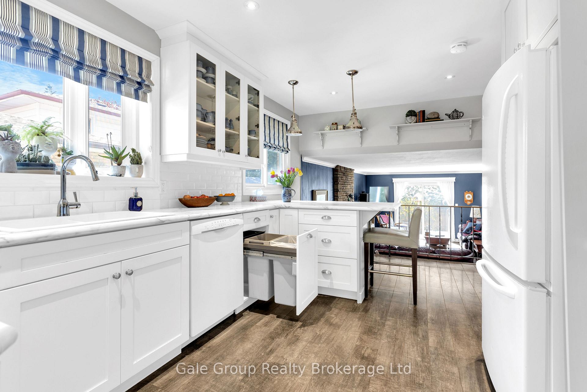 Photo 8 of 16 Edgar Drive, Brant, Brantford Twp — HOMEH