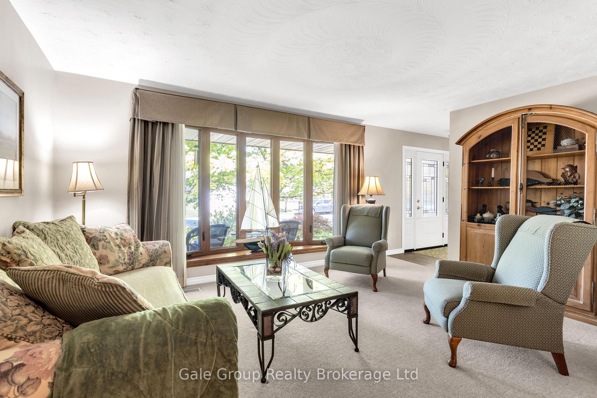 Photo 14 of 16 Edgar Drive, Brant, Brantford Twp — HOMEH