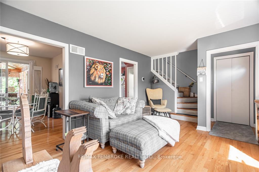 Photo 5 of 83 Rutherford Avenue, Deep River — HOMEH