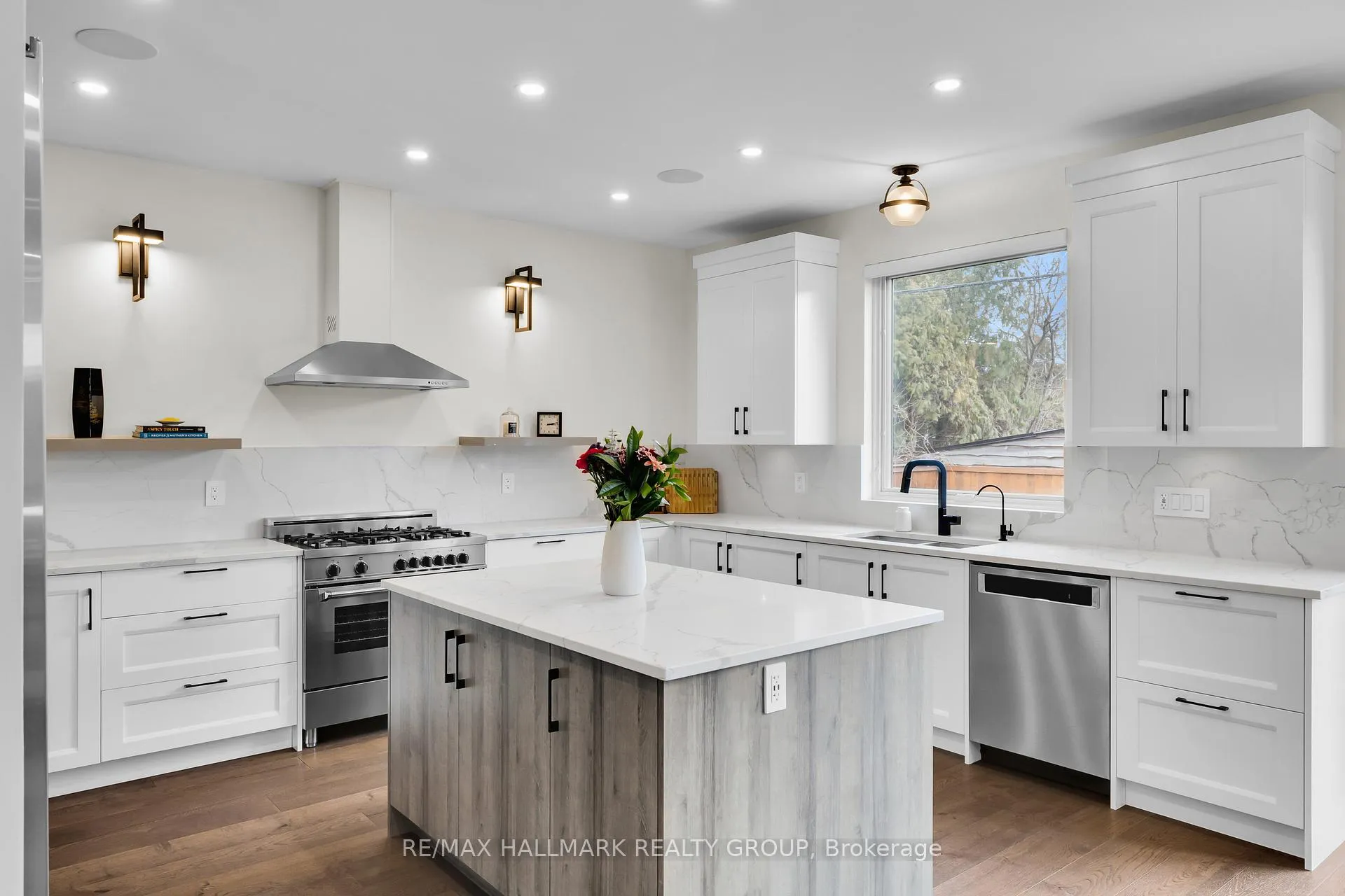 Photo 17 of 1976 Lenester Avenue, Ottawa, McKellar Heights/Glabar Park — HOMEH