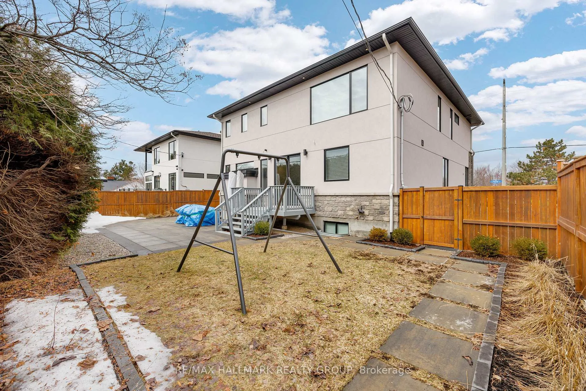 Photo 49 of 1976 Lenester Avenue, Ottawa, McKellar Heights/Glabar Park — HOMEH