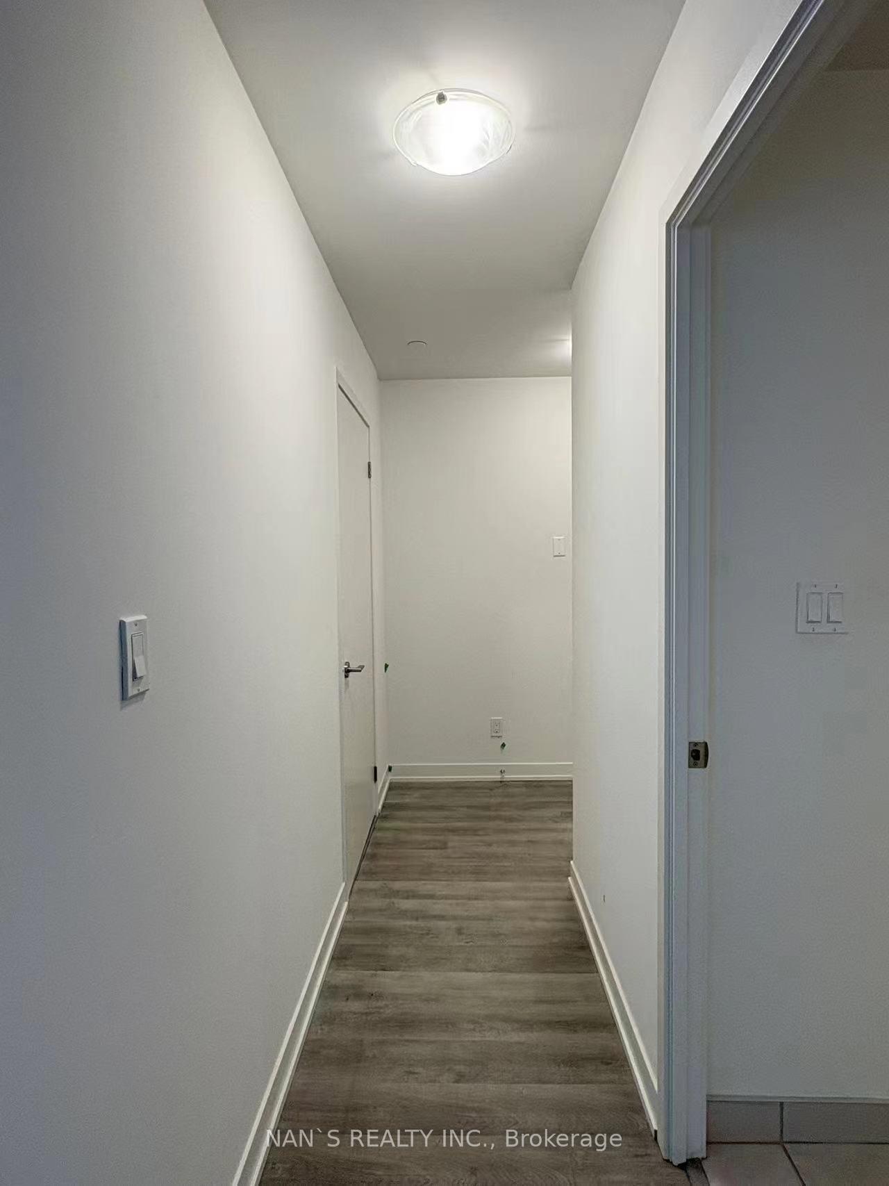 Photo 5 of Unit C418, 38 Simcoe Promenade Circle, Markham, Unionville — HOMEH