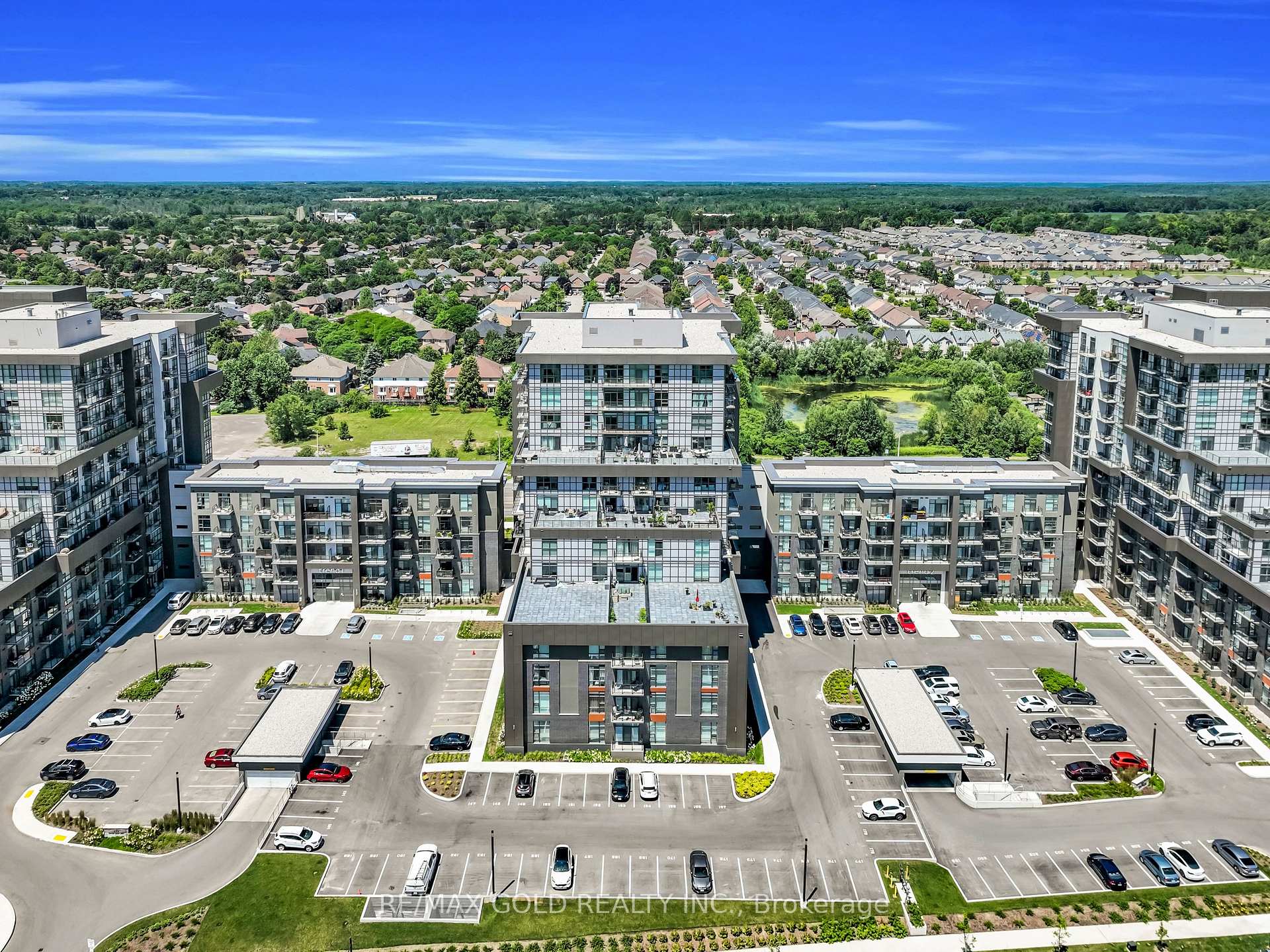 Photo 6 of Unit 402, 460 Dundas Street E, Hamilton, Waterdown — HOMEH
