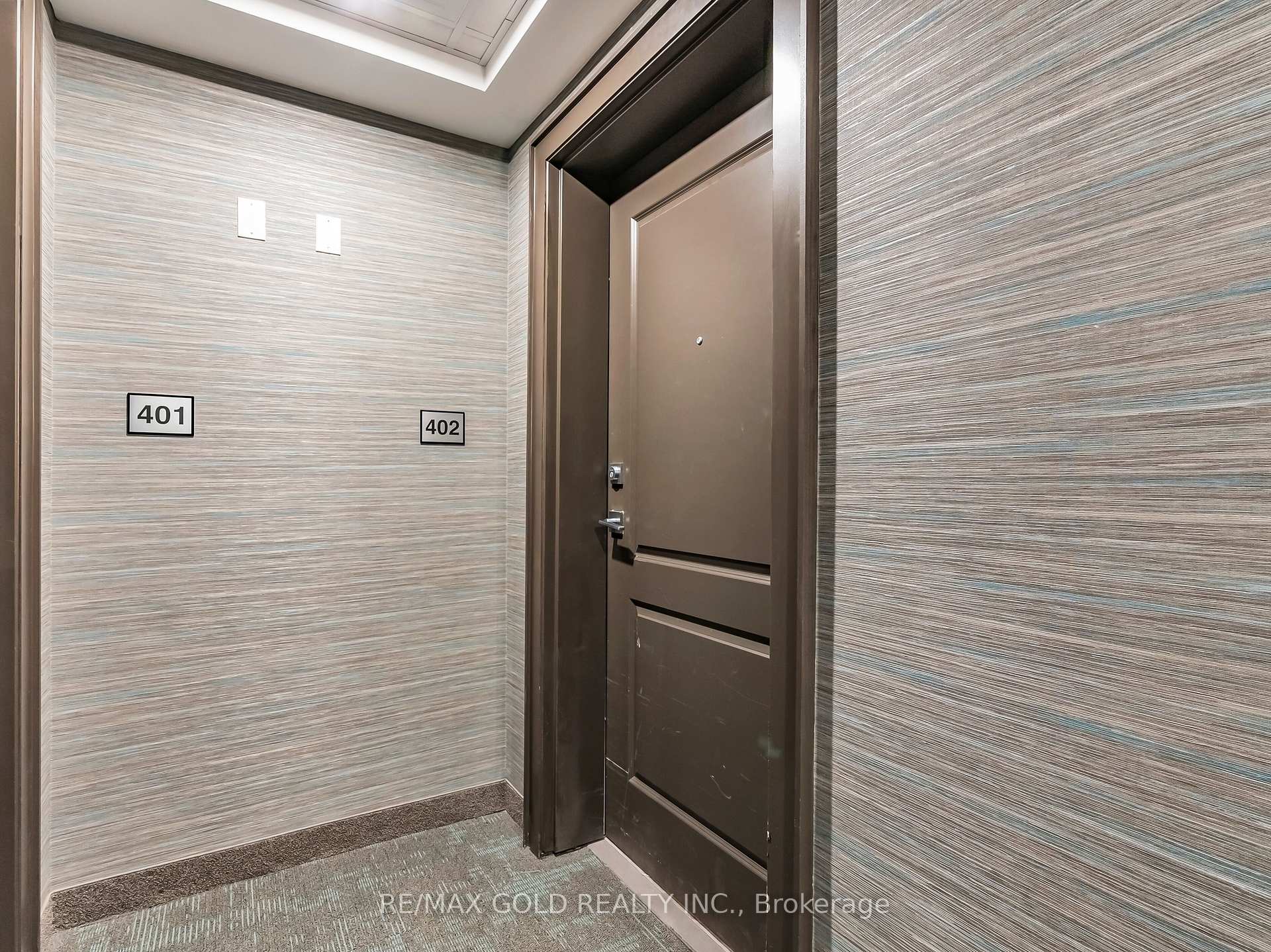 Photo 17 of Unit 402, 460 Dundas Street E, Hamilton, Waterdown — HOMEH