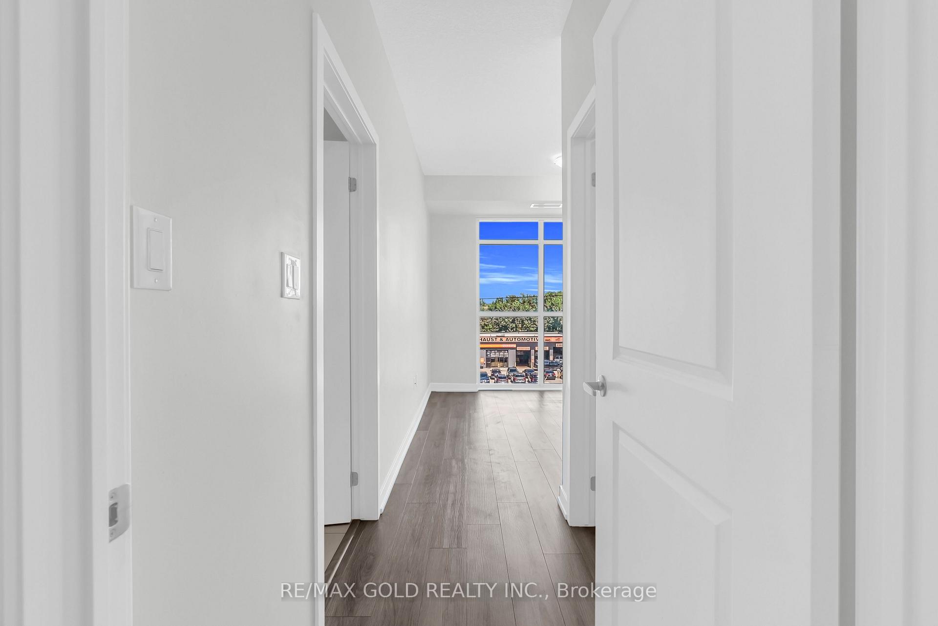 Photo 53 of Unit 402, 460 Dundas Street E, Hamilton, Waterdown — HOMEH