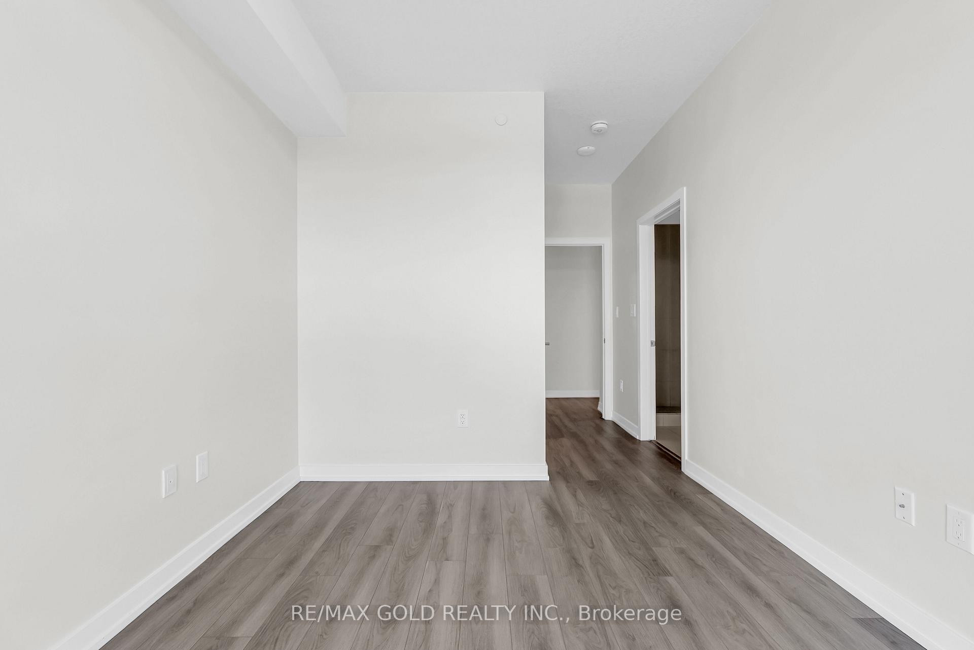 Photo 55 of Unit 402, 460 Dundas Street E, Hamilton, Waterdown — HOMEH