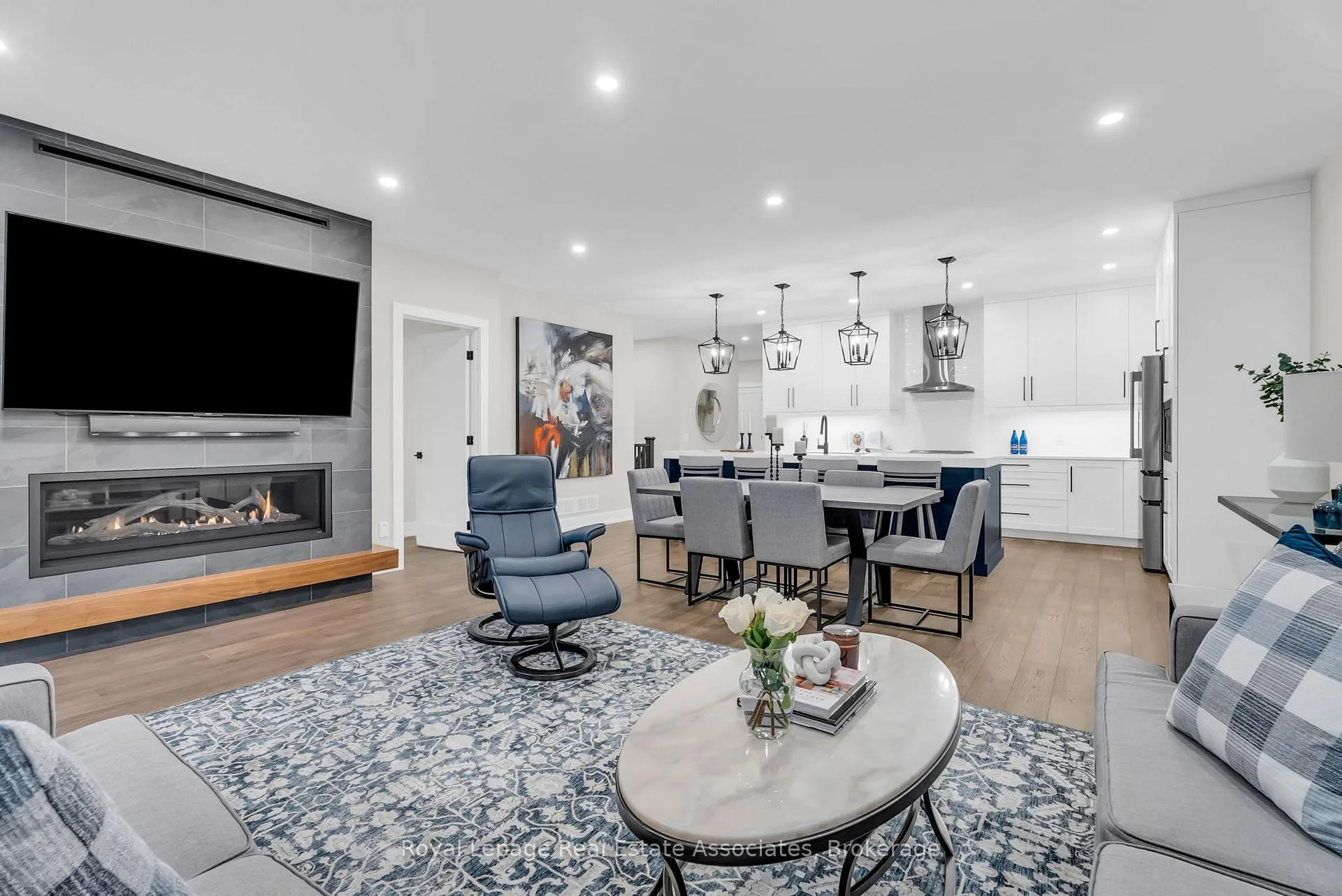 Photo 23 of Unit 8, 28 Juniper Trail, Welland, Prince Charles — HOMEH