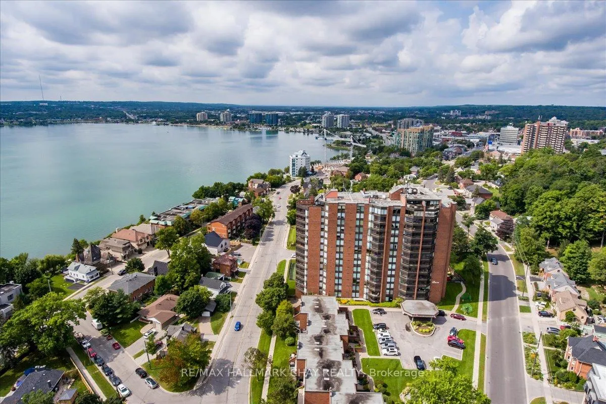 Photo 1 of Unit 204, 181 Collier Street, Barrie, North Shore — HOMEH