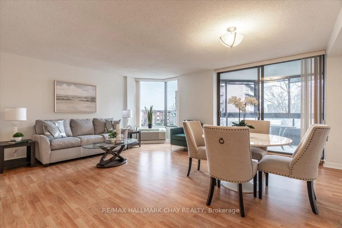 Photo 15 of Unit 204, 181 Collier Street, Barrie, North Shore — HOMEH