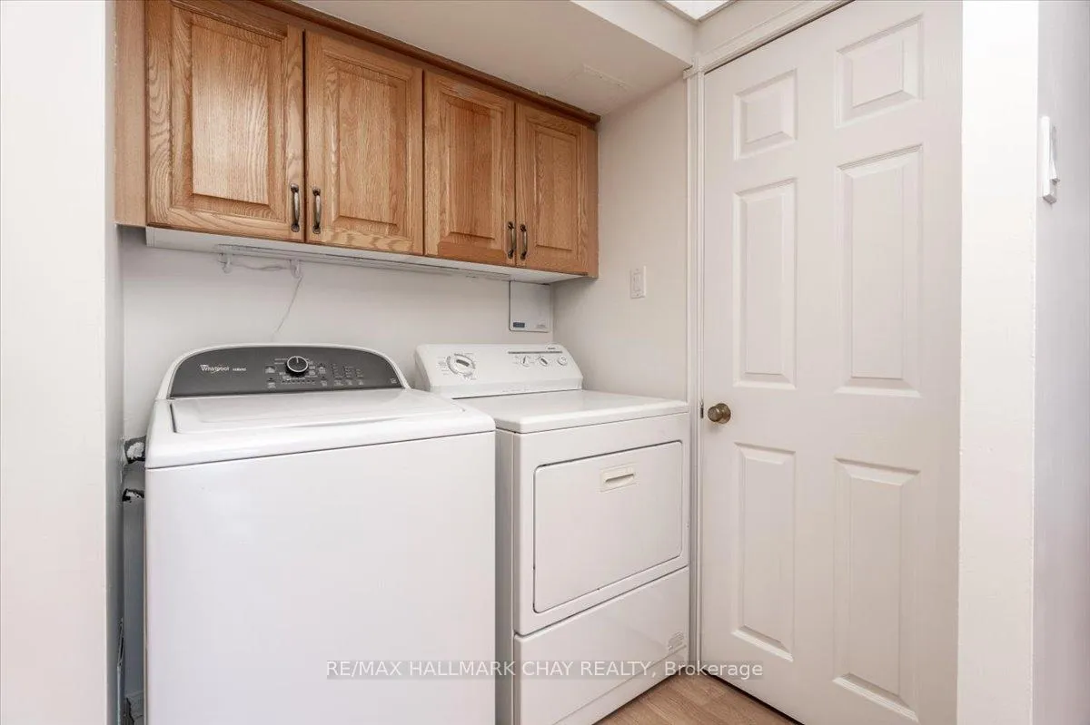 Photo 21 of Unit 204, 181 Collier Street, Barrie, North Shore — HOMEH