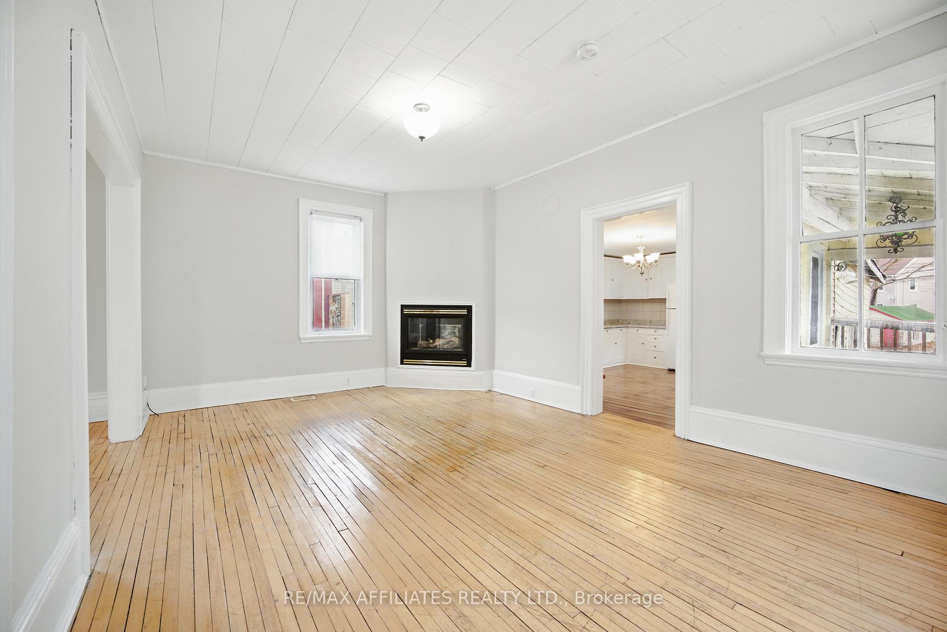 Photo 9 of 95 Moore Street, Carleton Place — HOMEH