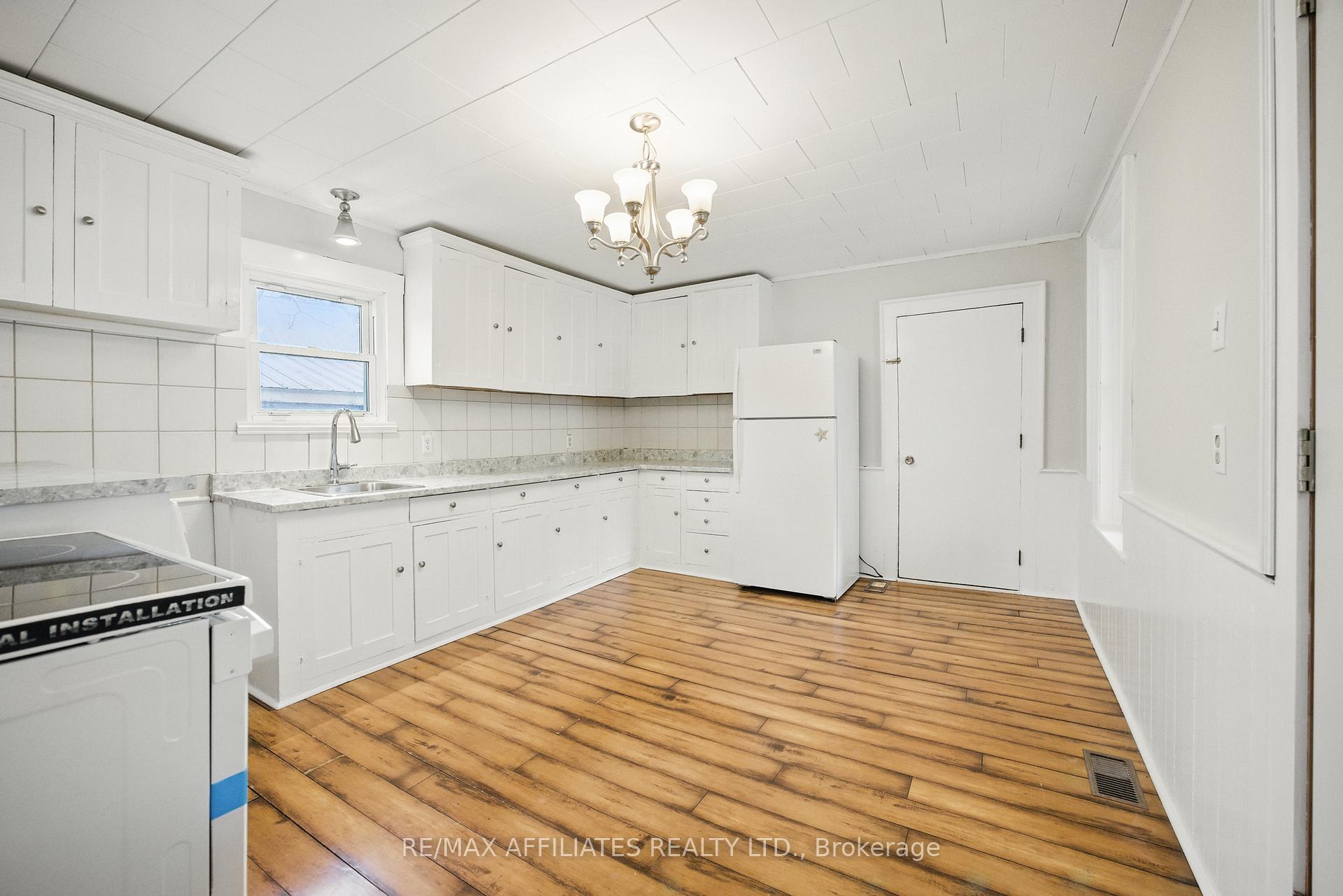 Photo 13 of 95 Moore Street, Carleton Place — HOMEH