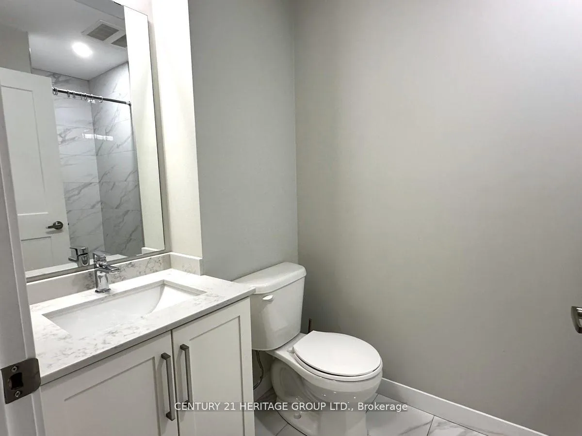 Photo 5 of Unit 2103, 15 Queen Street S, Hamilton, Central — HOMEH