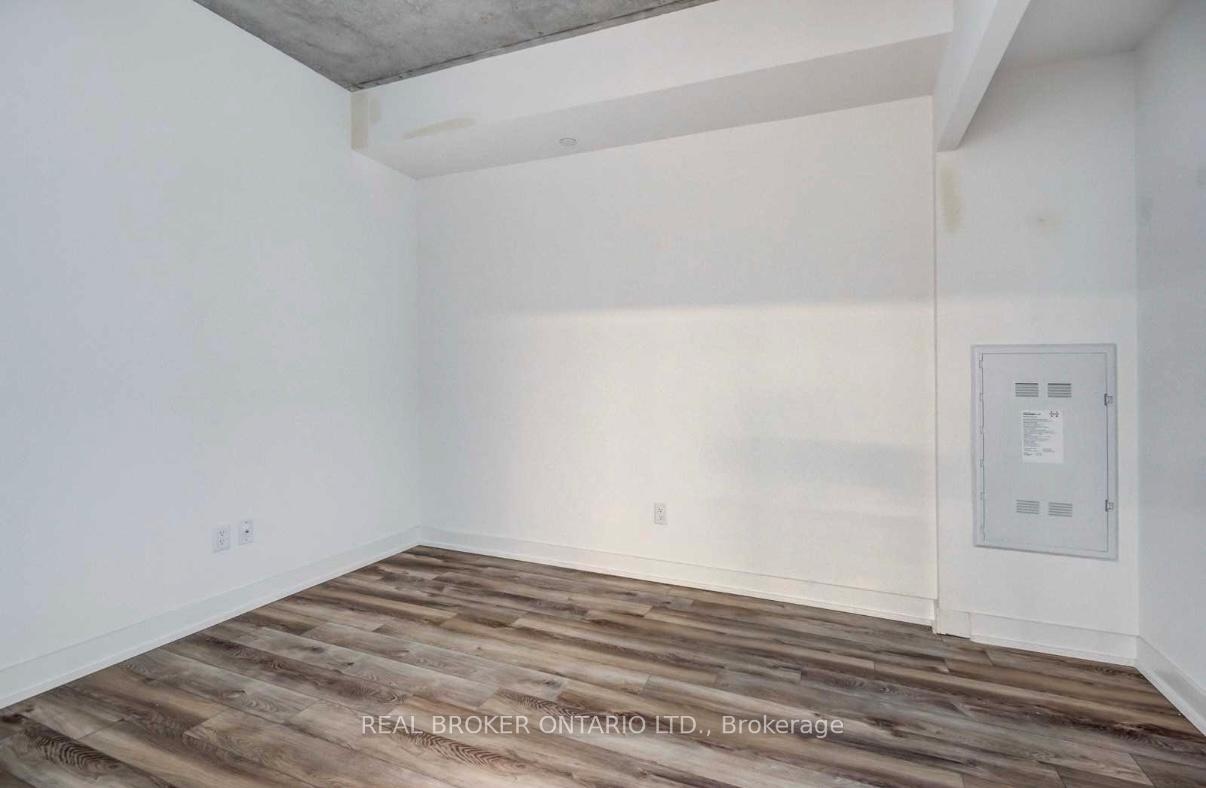 Photo 7 of Unit 1007, 30 Baseball Place, Toronto, South Riverdale — HOMEH