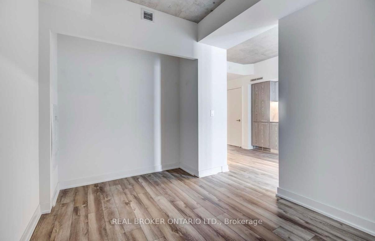 Photo 8 of Unit 1007, 30 Baseball Place, Toronto, South Riverdale — HOMEH