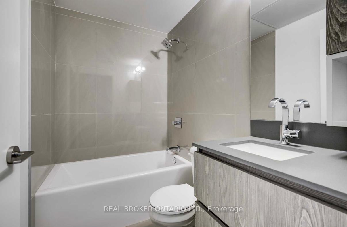 Photo 13 of Unit 1007, 30 Baseball Place, Toronto, South Riverdale — HOMEH