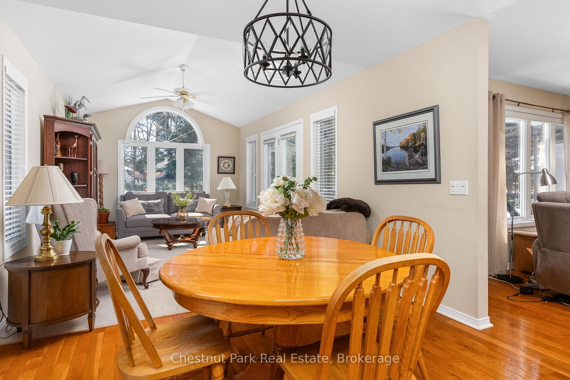 Photo 7 of 44 Springwood Crescent, Gravenhurst, Muskoka (S) — HOMEH
