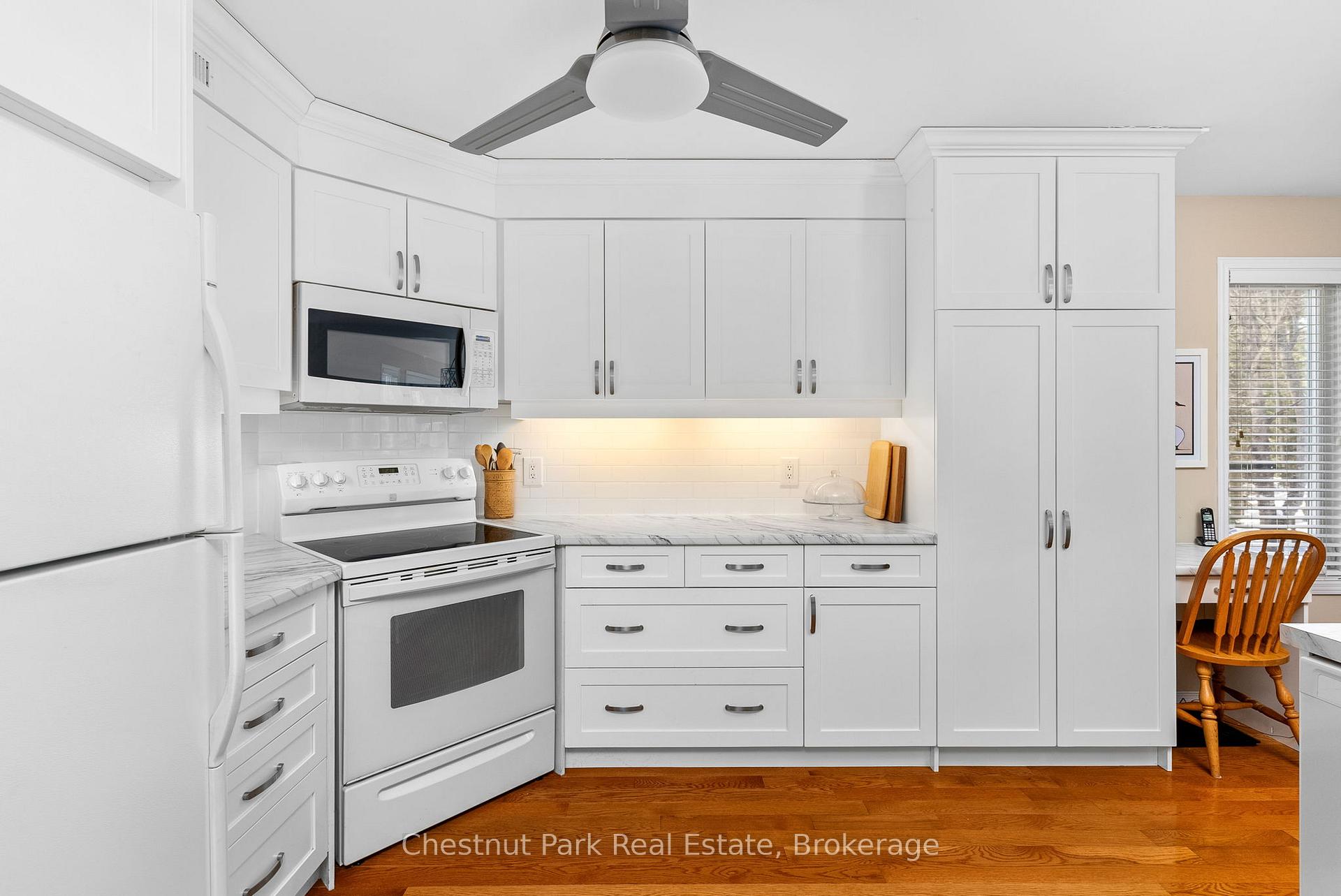 Photo 9 of 44 Springwood Crescent, Gravenhurst, Muskoka (S) — HOMEH