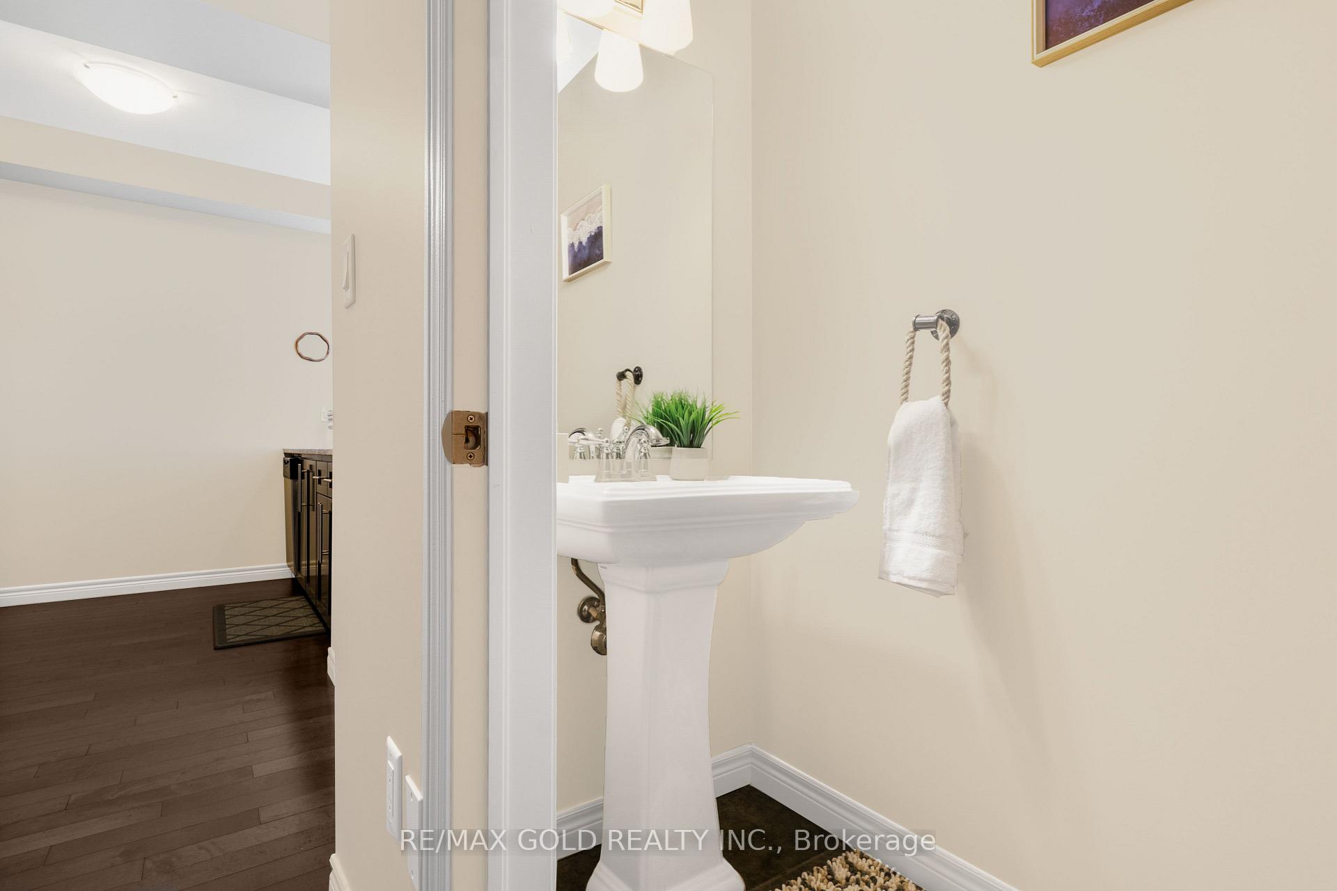 Photo 18 of Unit 45, 310 Fall Fair Way, Hamilton, Binbrook — HOMEH