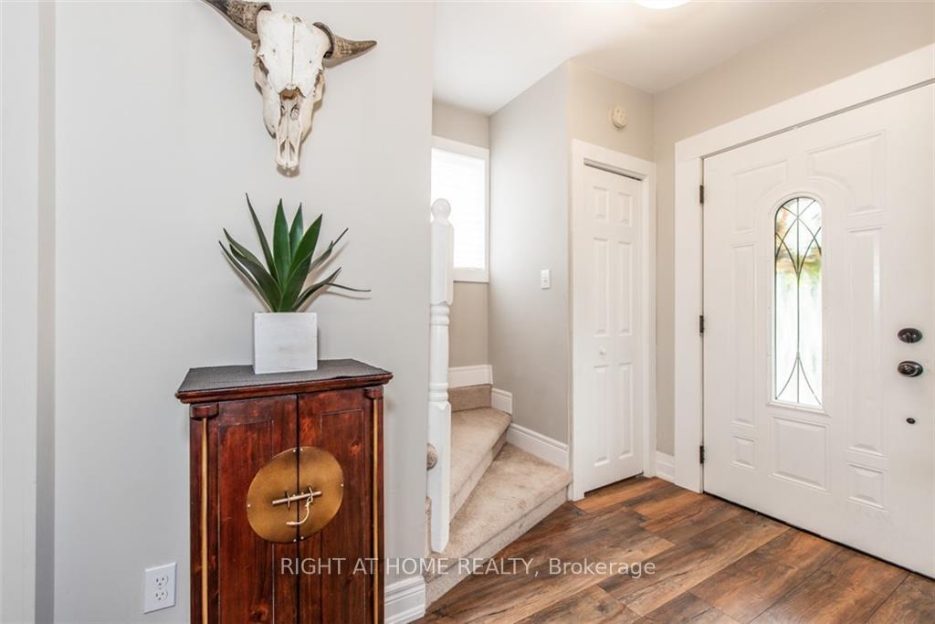Photo 3 of 45 Herrick Avenue, St. Catharines, Oakdale — HOMEH