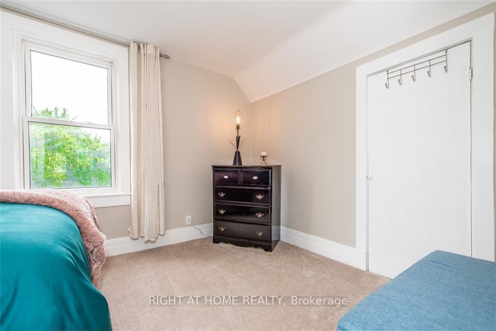 Photo 14 of 45 Herrick Avenue, St. Catharines, Oakdale — HOMEH