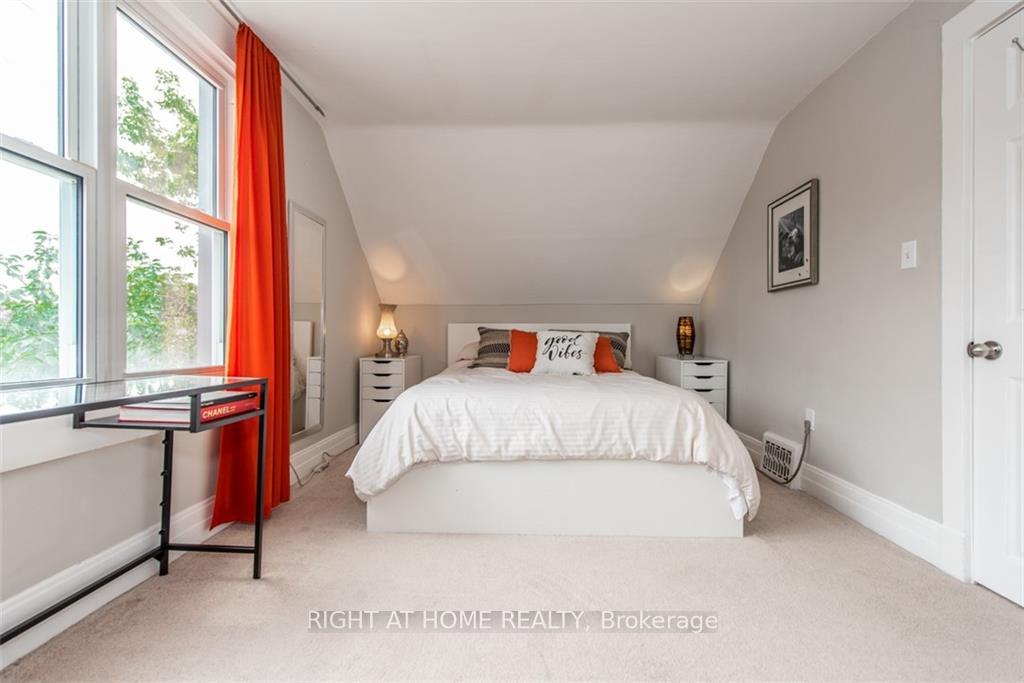 Photo 17 of 45 Herrick Avenue, St. Catharines, Oakdale — HOMEH