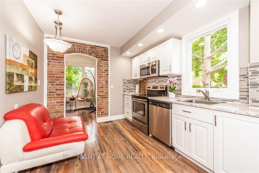 Photo 29 of 45 Herrick Avenue, St. Catharines, Oakdale — HOMEH