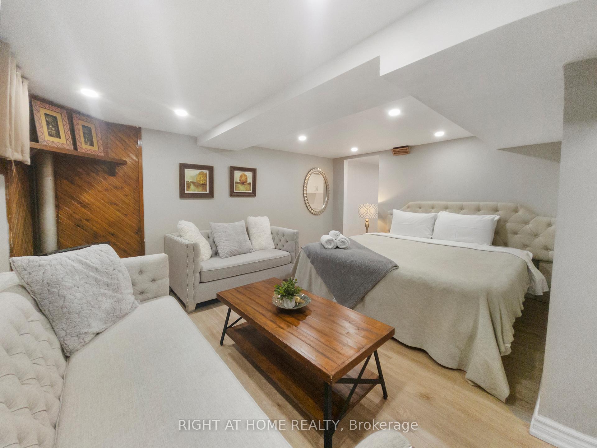 Photo 9 of 6 Perry Street, St. Catharines, Haig — HOMEH