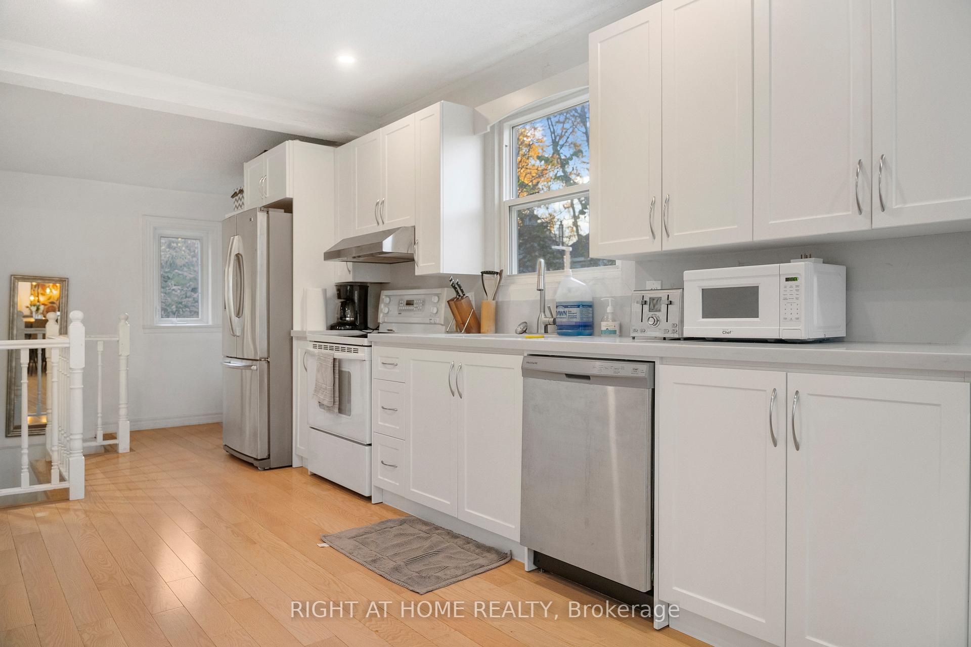 Photo 14 of 6 Perry Street, St. Catharines, Haig — HOMEH
