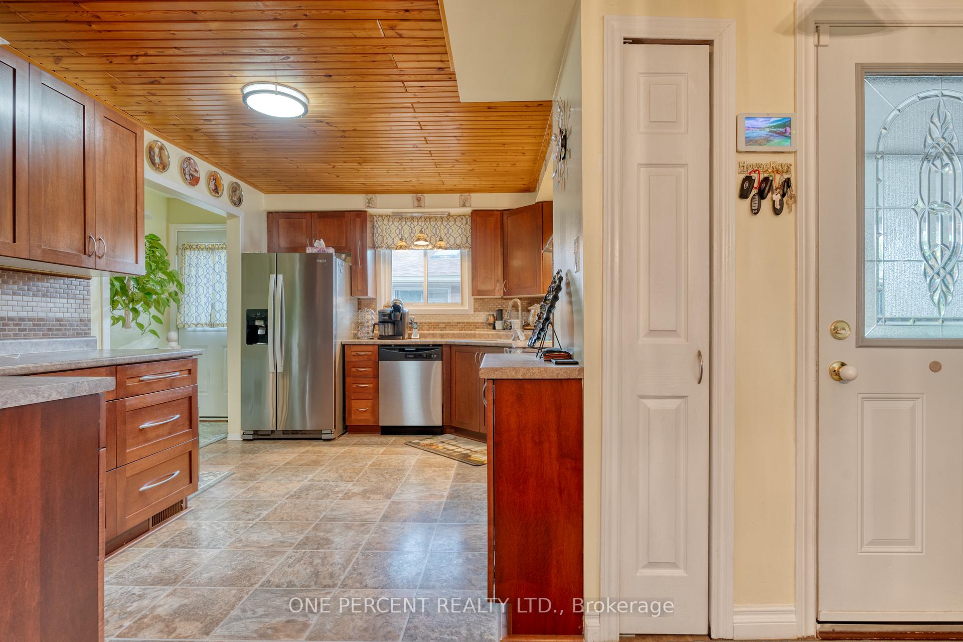 Photo 15 of 53 Anna Capri Drive, Hamilton, Templemead — HOMEH