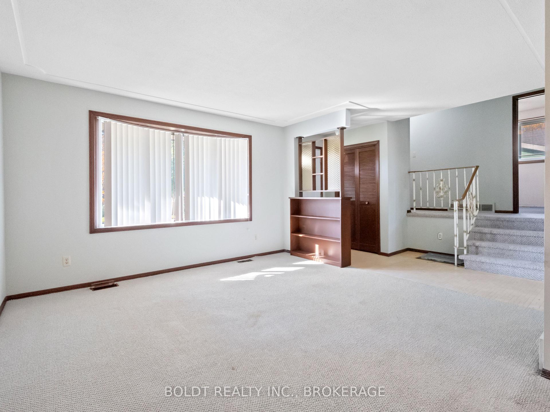 Photo 12 of 5 Rainbow Drive, St. Catharines, Bunting/Linwell — HOMEH