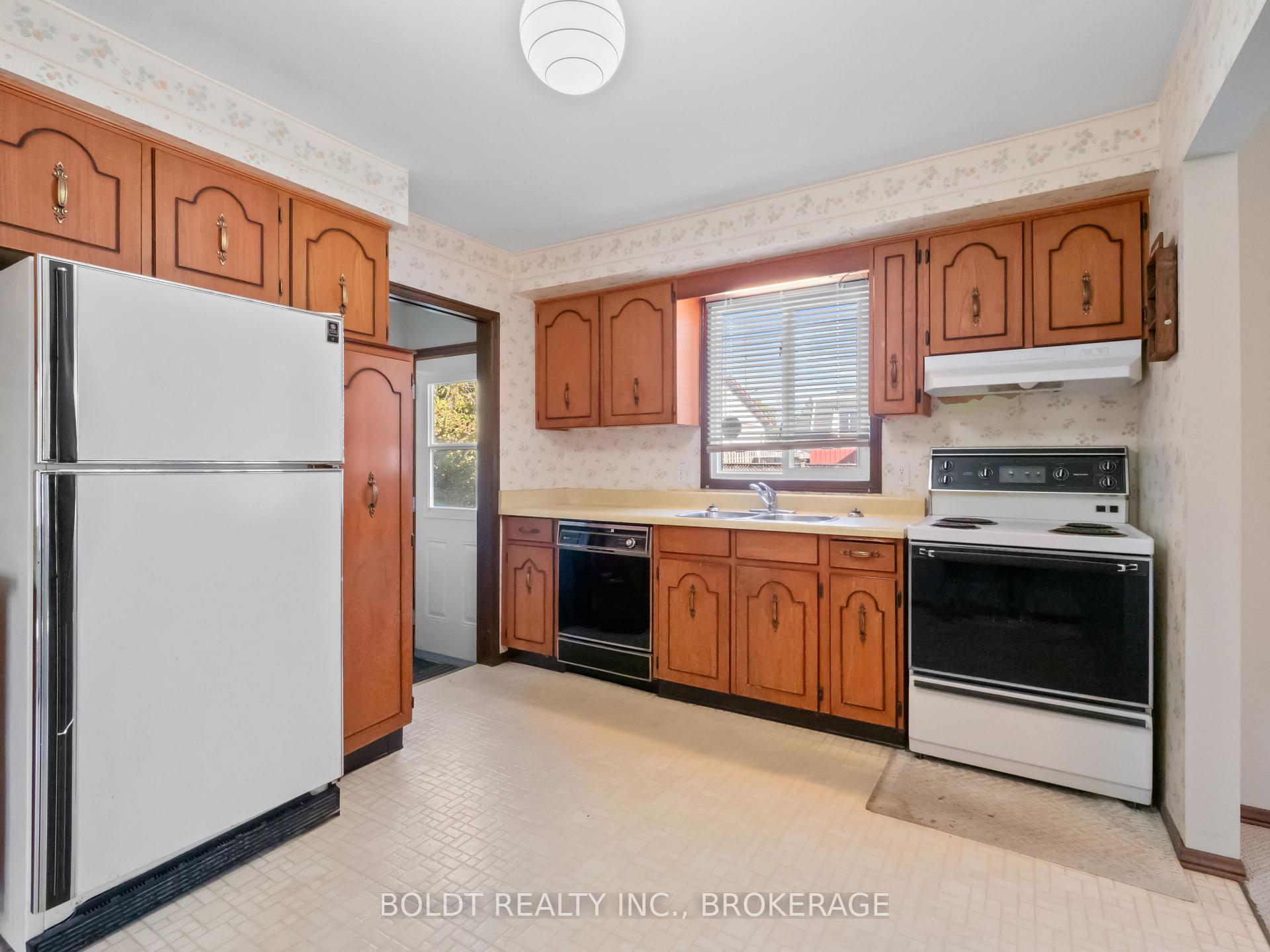 Photo 17 of 5 Rainbow Drive, St. Catharines, Bunting/Linwell — HOMEH